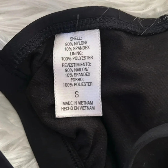 Xhilaration ruffle black bikini top size small - Picture 6 of 7